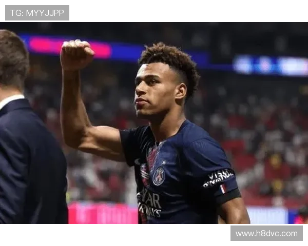 大巴黎新星杜埃摘2025欧洲金童桂冠引爆足坛热议新浪潮风起势